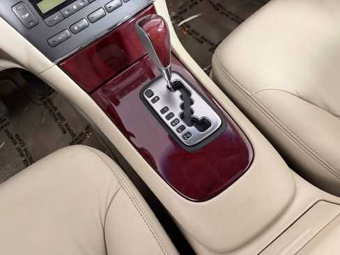Used 2004 Lexus ES 330 image 22