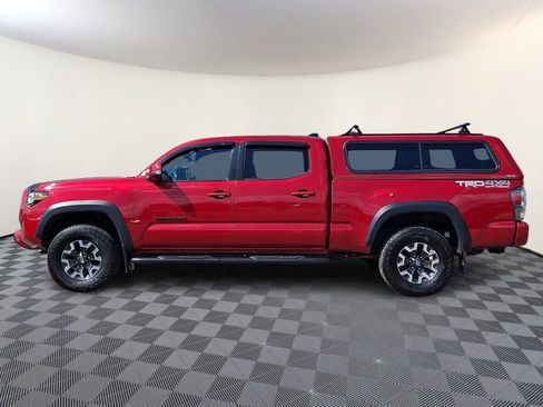 Used 2021 Toyota Tacoma TRD Off-Road w/ TRD Premium Off Road Package AWD/4WD image 8