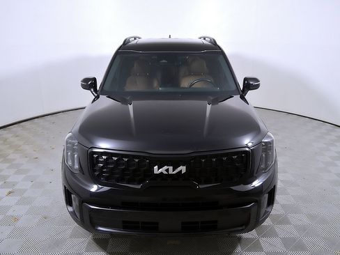 Used 2024 Kia Telluride EX X-Line AWD/4WD image 4