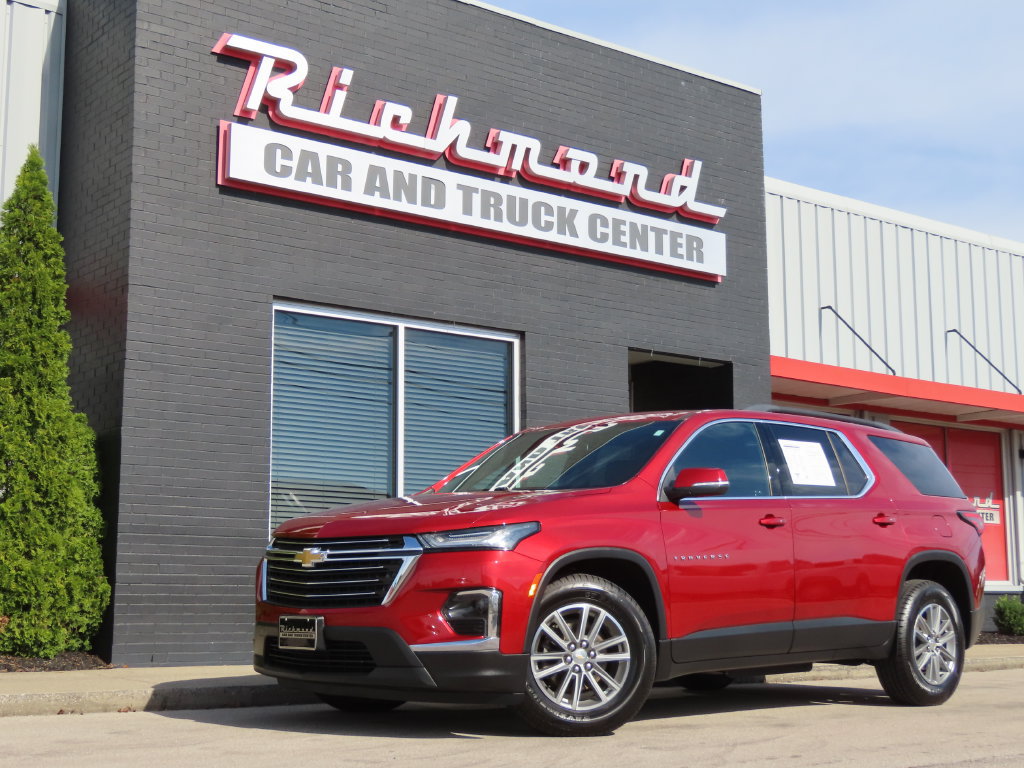 Used 2023 Chevrolet Traverse LT w/ LPO, Floor Liner Package AWD/4WD image 65