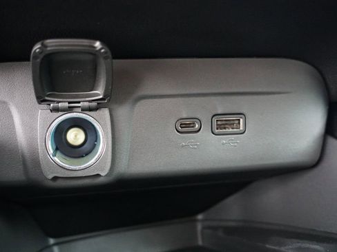 New 2026 Chevrolet Trax LT w/ Sunroof Package image 31