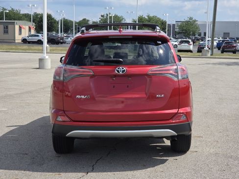 Used 2016 Toyota RAV4 XLE FWD image 16
