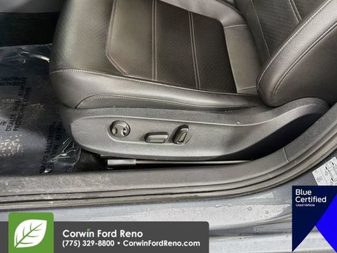 Used 2018 Volkswagen Passat 2.0T SE FWD image 21