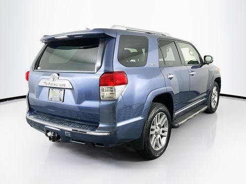 Used 2013 Toyota 4Runner Limited AWD/4WD image 9