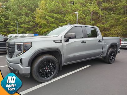 Used 2024 GMC Sierra 1500 Pro w/ Graphite Edition