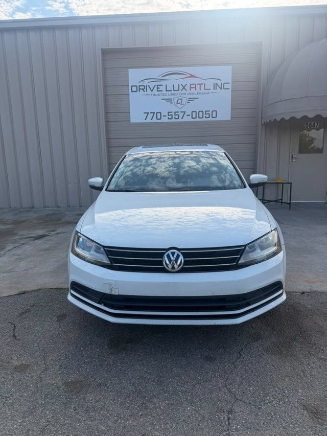 Used 2017 Volkswagen Jetta SE FWD image 1