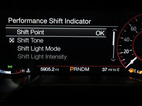 Used 2022 Ford Mustang Shelby GT500 w/ Carbon Fiber Track Pack RWD image 91