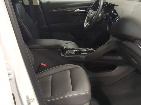 Used 2023 Buick Envision Essence FWD image 27