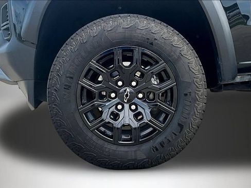Used 2026 Chevrolet Colorado Trail Boss AWD/4WD image 32