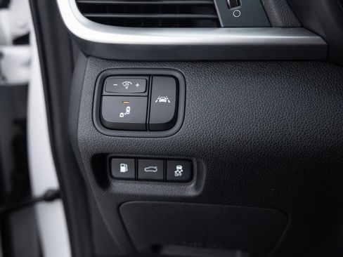 Used 2020 Kia Optima LX image 35