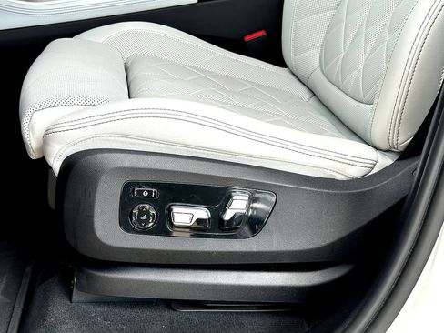 Certified 2023 BMW X5 sDrive40i RWD image 12