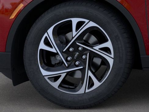 New 2026 Lincoln Nautilus Premier image 19