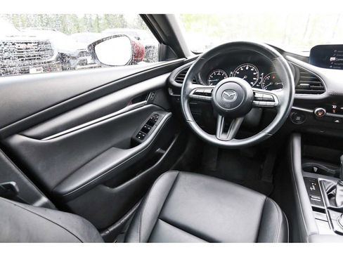 Used 2021 MAZDA MAZDA3 s image 6