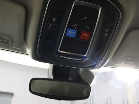 Used 2022 Jeep Grand Cherokee L Laredo w/ Luxury Tech Group I AWD/4WD image 23