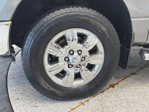 Used 2012 Ford F150 XLT w/ XLT Chrome Pkg AWD/4WD image 8
