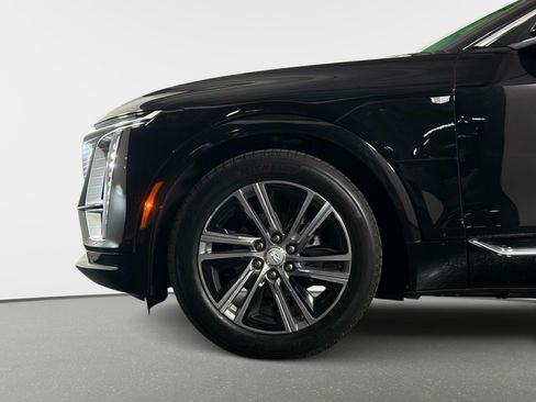 Used 2024 Cadillac Lyriq Luxury RWD image 11
