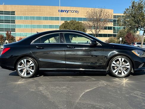 Used 2018 Mercedes-Benz CLA 250 image 3