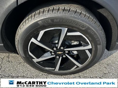 New 2026 Chevrolet Equinox EV LT w/ Comfort Package image 26