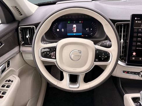 Used 2026 Volvo XC90 B6 Ultra w/ Protection Package image 17