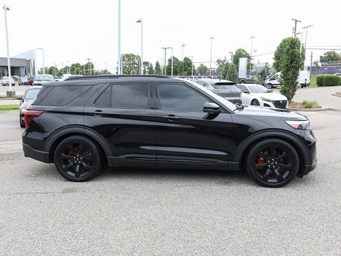 Used 2021 Ford Explorer ST w/ Equipment Group 401A AWD/4WD image 7