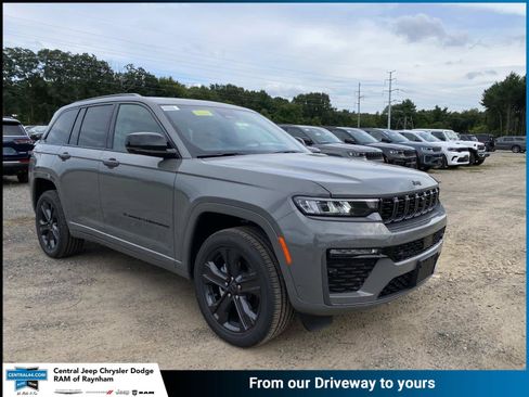 New 2027 Jeep Grand Cherokee Limited AWD/4WD image 1