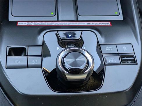 New 2026 Subaru Solterra Premium image 12