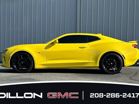 Used 2016 Chevrolet Camaro SS RWD image 7