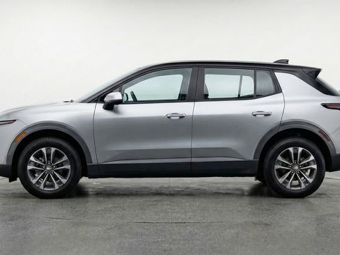 Used 2025 Chevrolet Equinox LT image 5