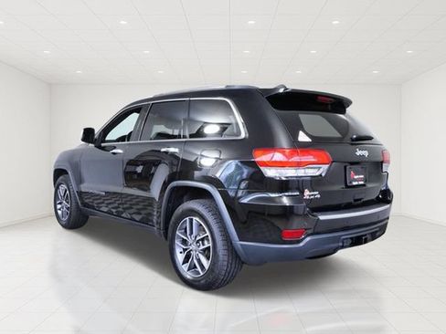 Used 2018 Jeep Grand Cherokee Limited w/ Trailer Tow Group IV AWD/4WD image 4