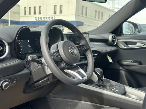 New 2025 Alfa Romeo Tonale w/ Premium Package image 7