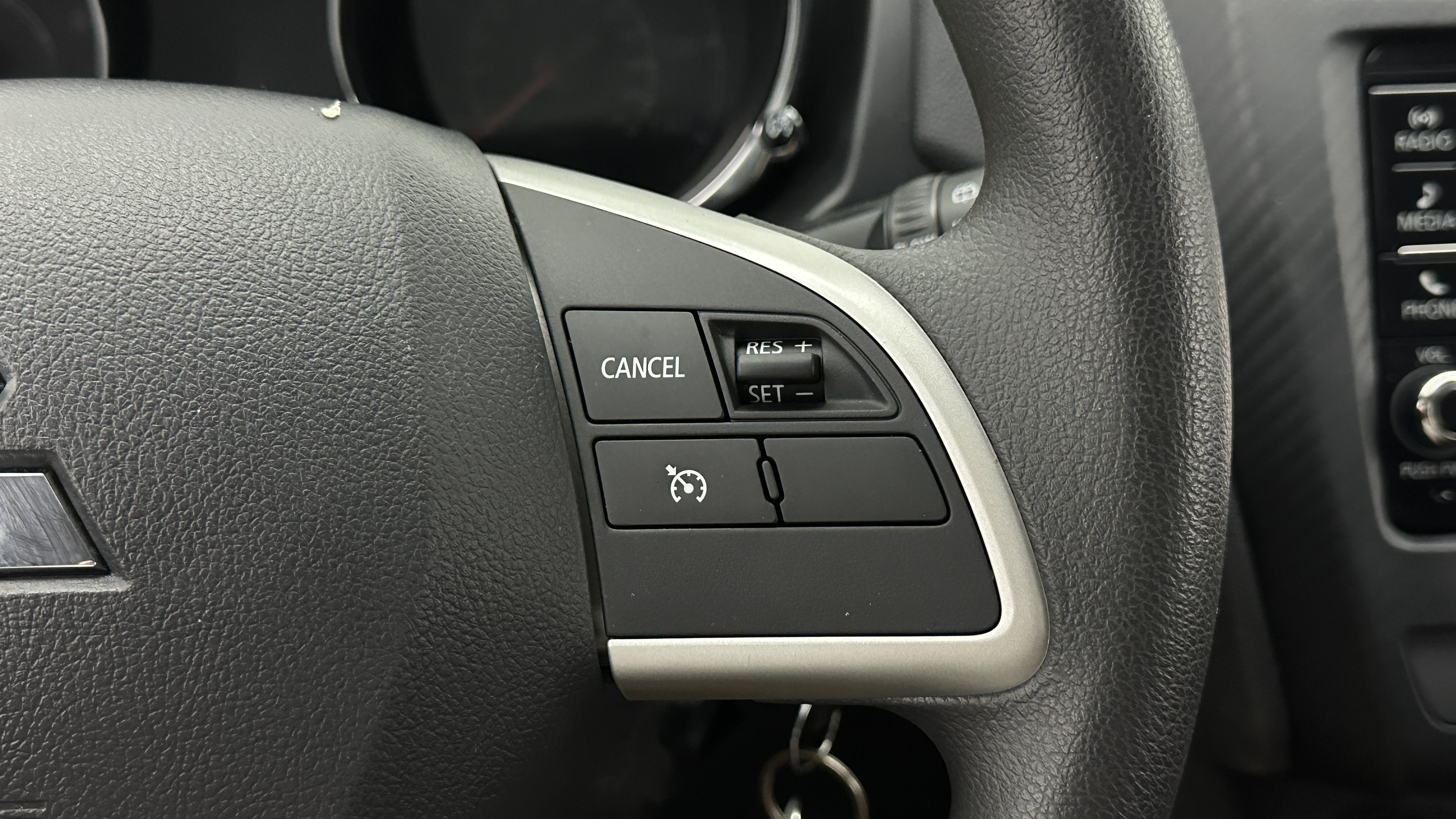 Used 2020 Mitsubishi Outlander Sport ES FWD image 21