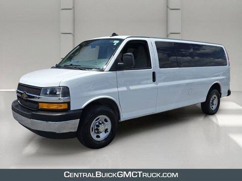 Certified 2024 Chevrolet Express 3500 LT w/ LT Preferred Equipment Group RWD image 1