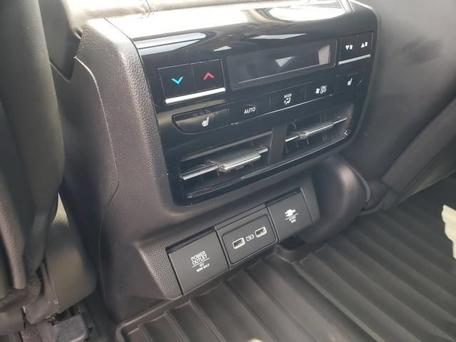 Used 2024 Acura MDX w/ Advance Package AWD/4WD image 16