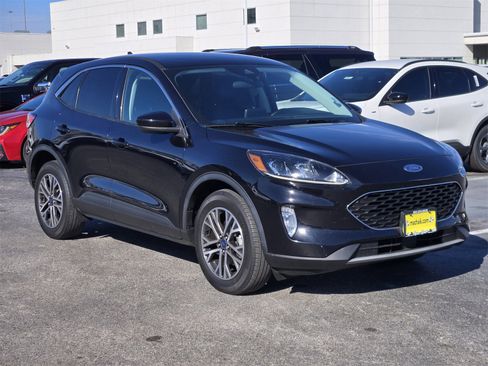 Used 2022 Ford Escape SEL image 3