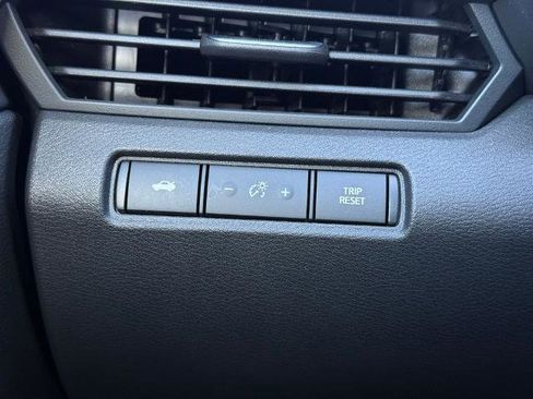Certified 2025 Nissan Altima 2.5 S FWD image 24