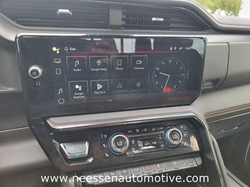 Used 2024 GMC Sierra 1500 AT4 w/ Technology Package image 22