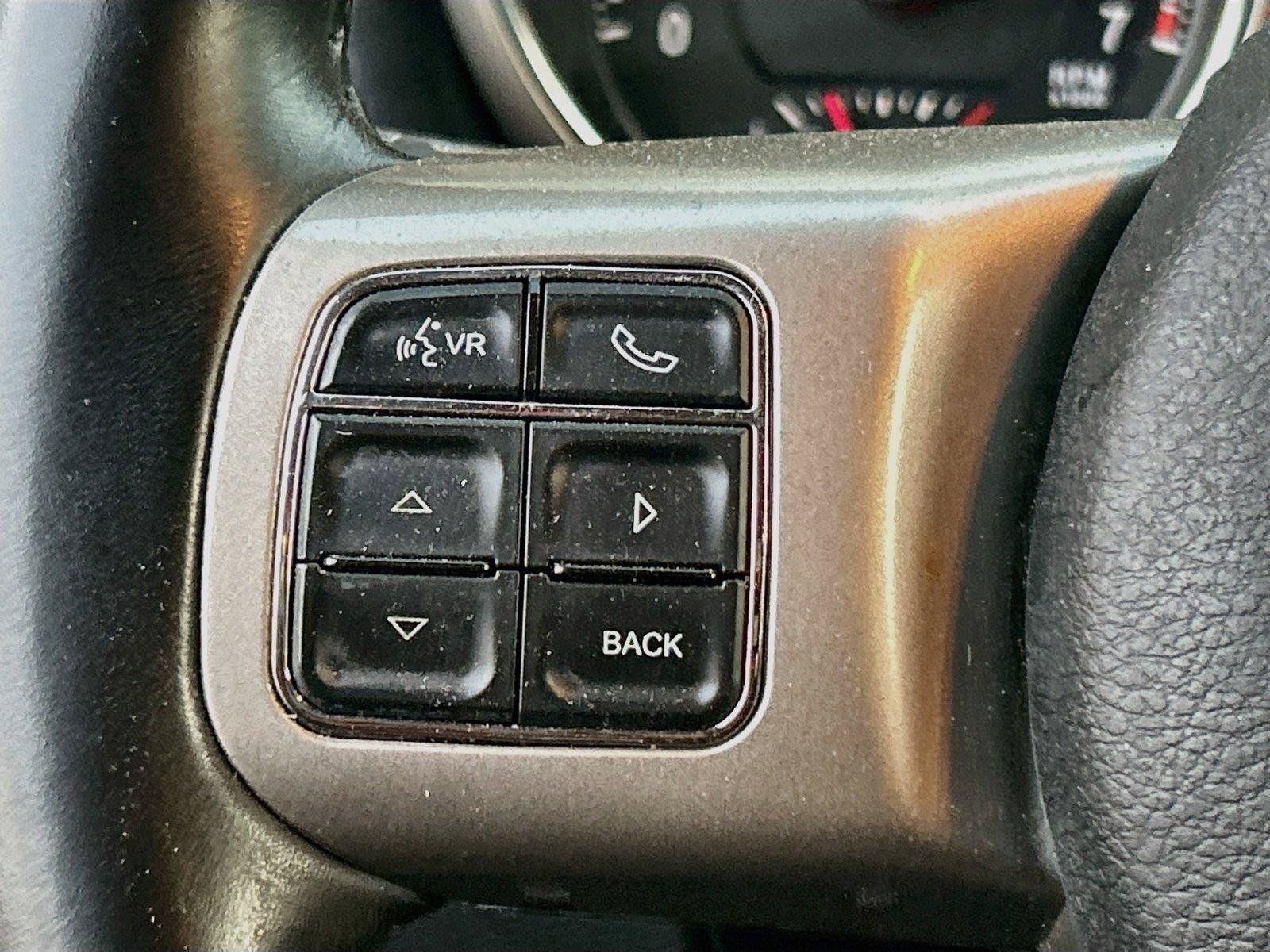 Used 2013 Jeep Grand Cherokee Laredo AWD/4WD image 33