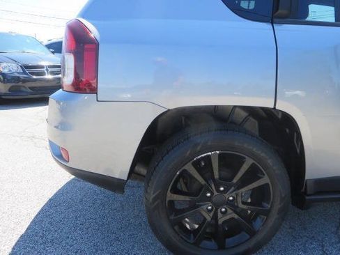 Used 2015 Jeep Compass Sport w/ Power Value Group FWD image 36