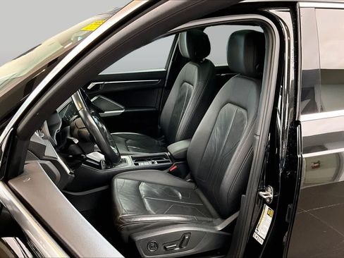 Used 2020 Audi Q3 2.0T Premium AWD/4WD image 8