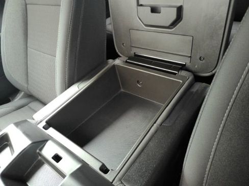 Used 2026 Chevrolet Silverado 1500 LT RWD image 45