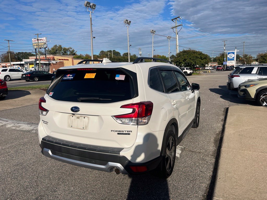 Used 2021 Subaru Forester Touring AWD/4WD image 4