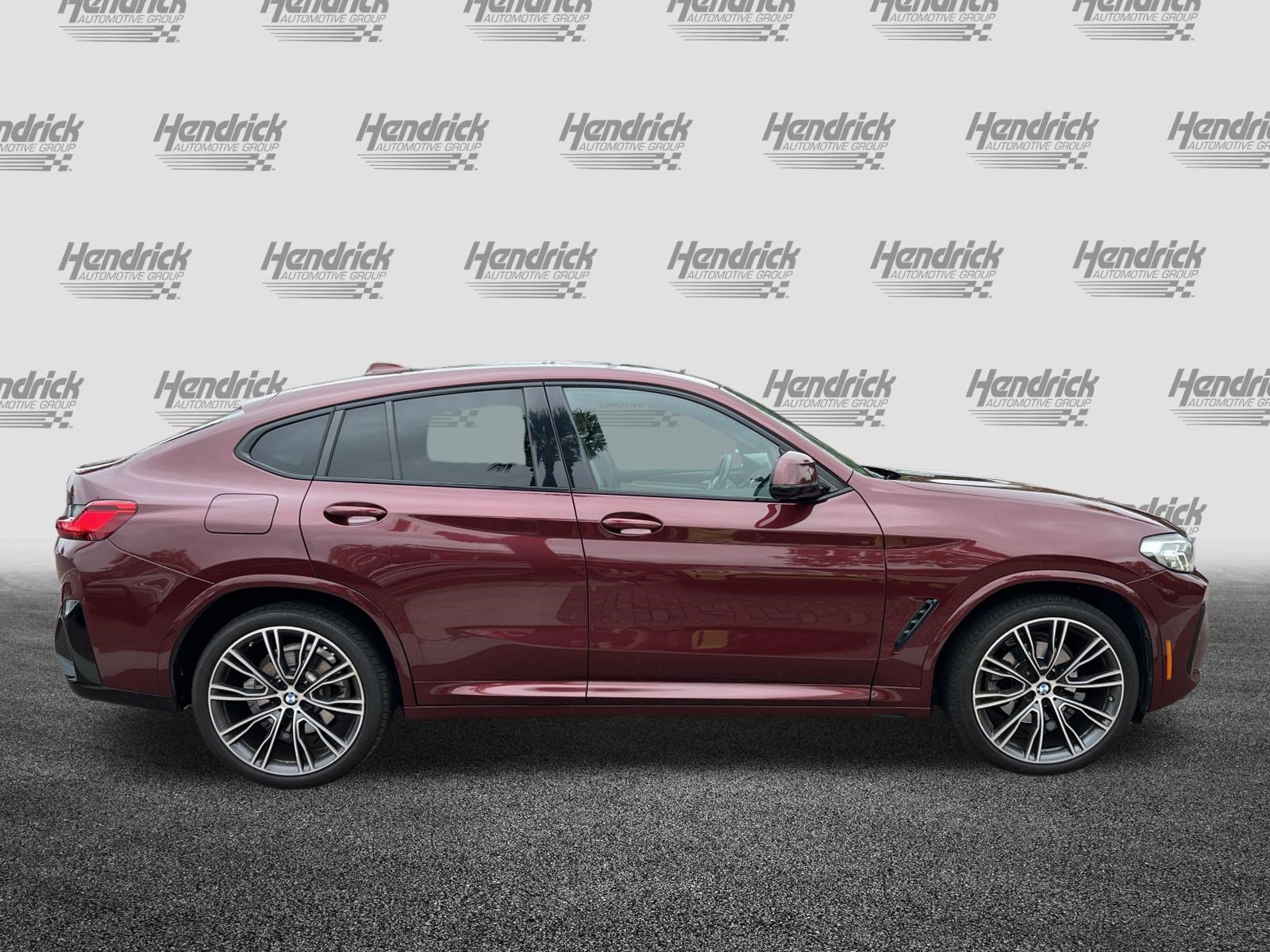 Used 2022 BMW X4 xDrive30i w/ M Sport Package 2 AWD/4WD image 11