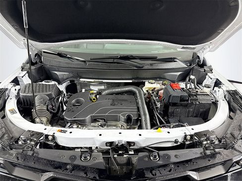 Used 2025 Chevrolet Equinox RS w/ Safety and Technology Package image 24