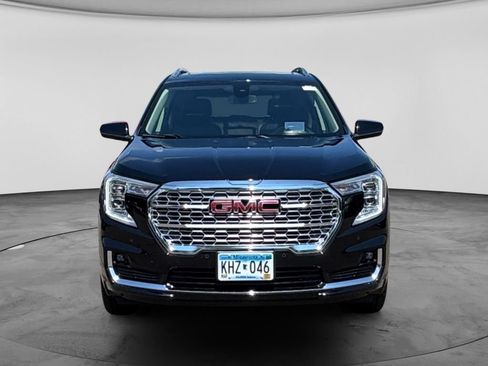 Used 2022 GMC Terrain Denali AWD/4WD image 2