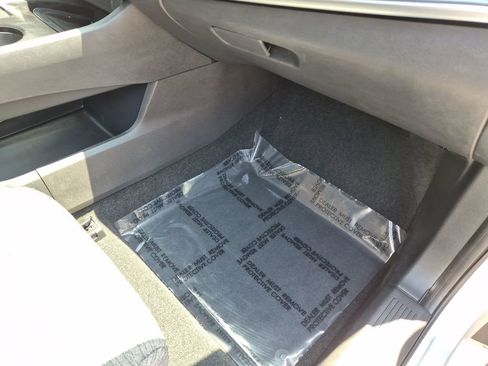 Used 2021 Nissan Rogue SV FWD image 38