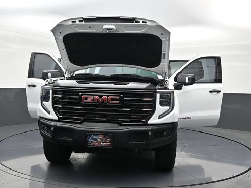 Used 2024 GMC Sierra 1500 AT4X w/ AT4X AEV Edition AWD/4WD image 36