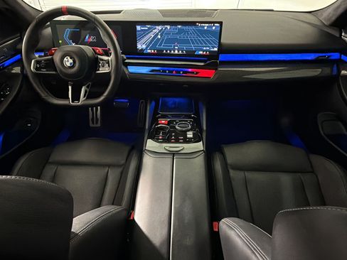 Used 2025 BMW M5 w/ Executive Package AWD/4WD image 13