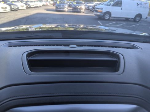 Used 2021 Chevrolet Silverado 1500 LTZ w/ Z71 Off-Road Package image 21