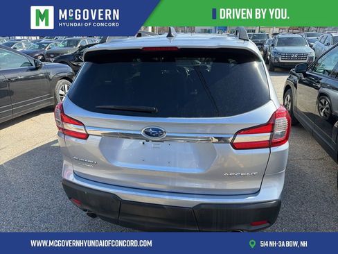 Used 2022 Subaru Ascent Premium w/ Convenience Package image 3