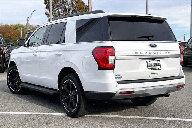Certified 2024 Ford Expedition XLT AWD/4WD image 10
